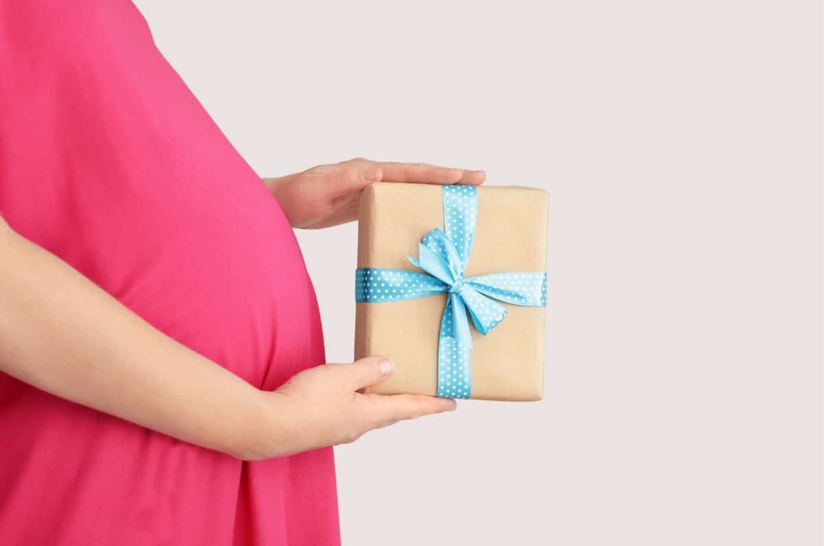 pregnant first time mom gift