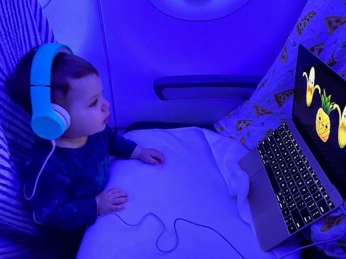 entertain baby toddler airplane pack to entertain baby airplane