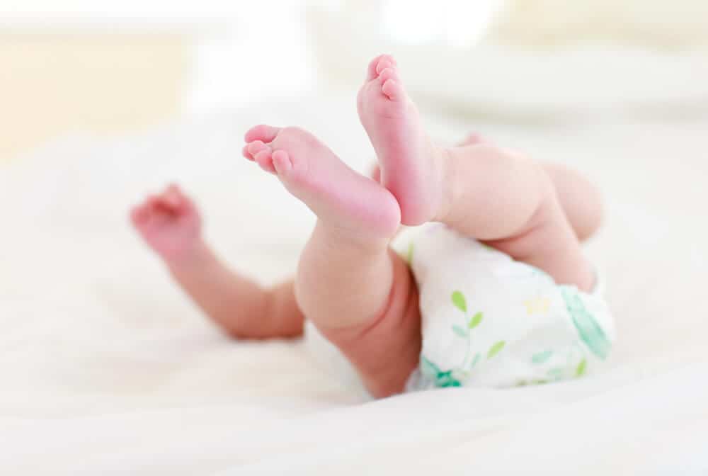 When and How to Stop Swaddling: The Ultimate Guide